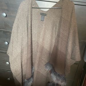 Steve Madden Poncho w/ Fur